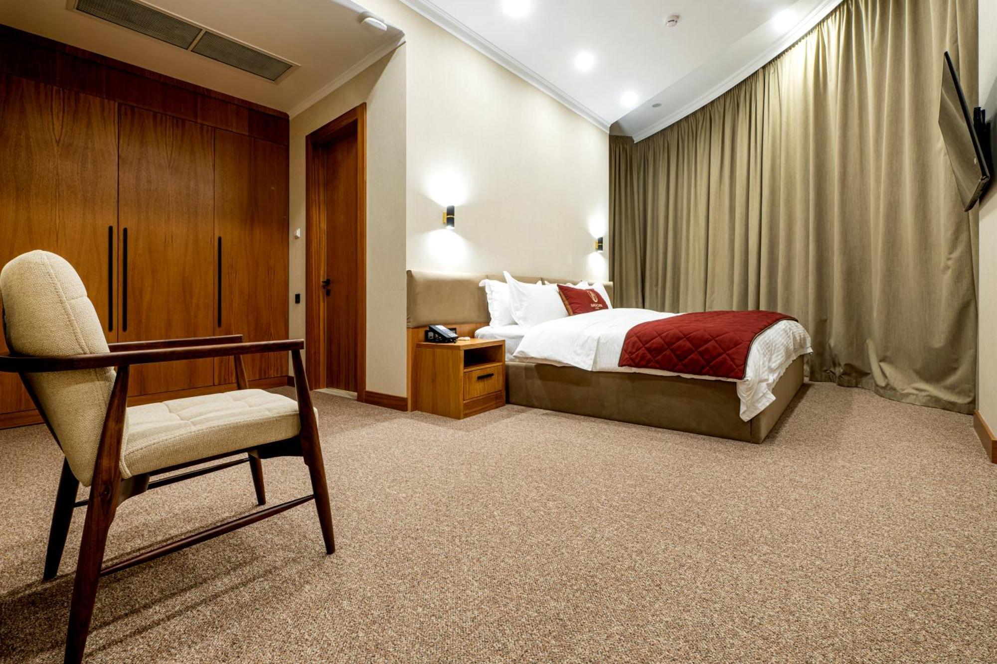 Mardan Hotel Chimkent Extérieur photo