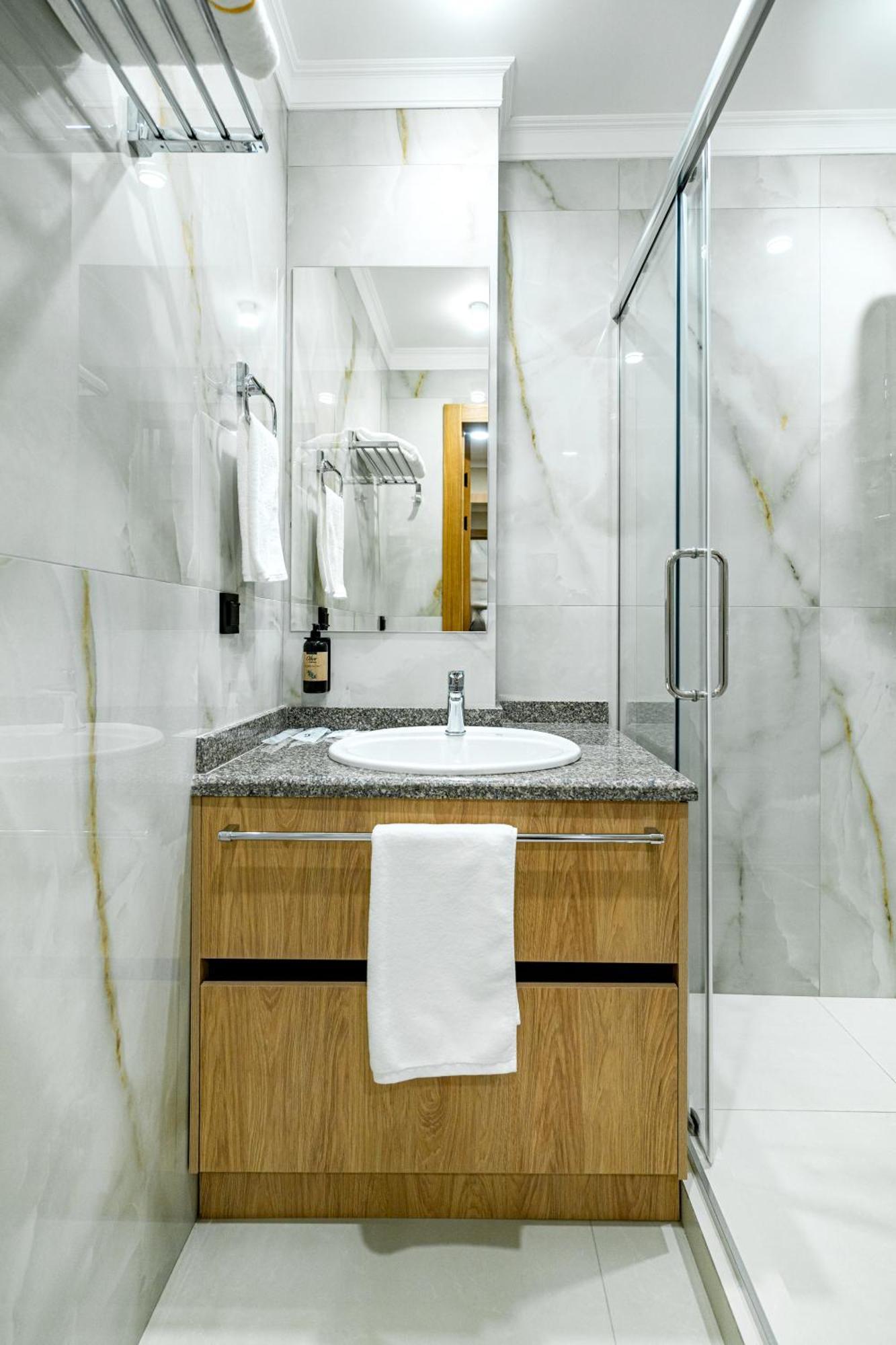 Mardan Hotel Chimkent Extérieur photo